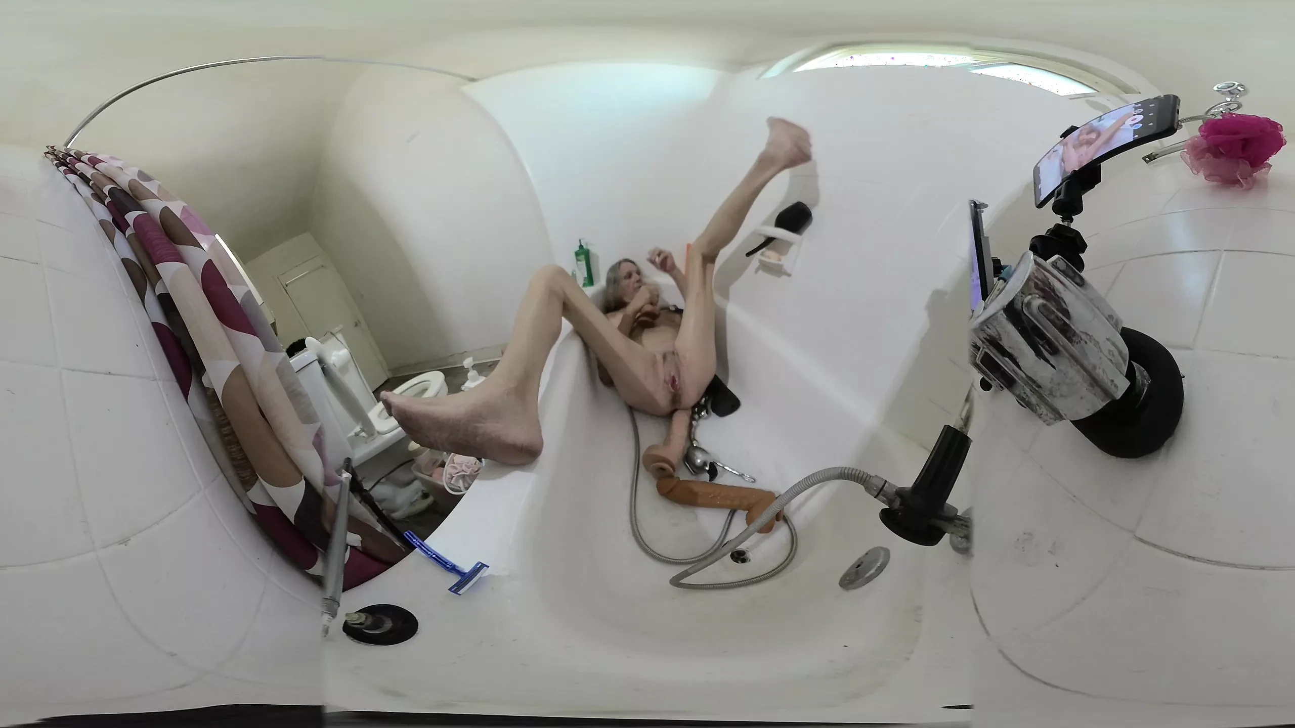 Lizzy yum vr ağustos 2025 dilating #14