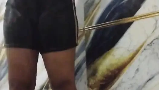 Aku sambil mandi