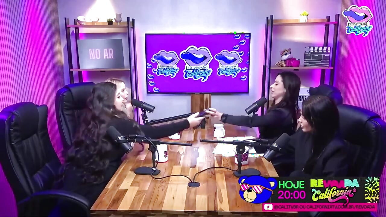 Hot Podcast with Gi Genesini and Flora Favaretto