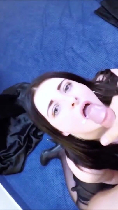 Powerful moment from "German BBW Teen Elisa18 Picked Up and Fucked in Hotel in Berlin"