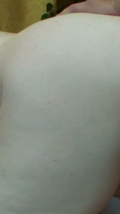 Fette Milf bekommt vom fremden das gesicht besamt | Clip 2