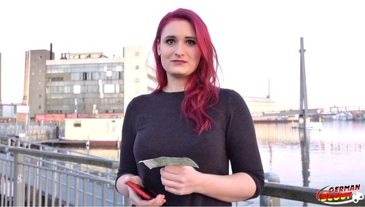 GERMAN SCOUT - Rothaarige Studentin Melina für Geld gefickt
