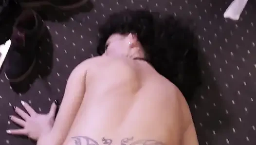 Milf auf der suche nach vergnügen - (kompletter film)