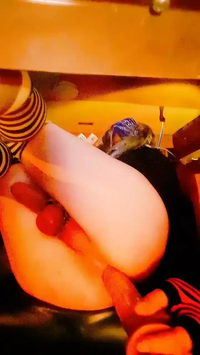Почти не может даже ...