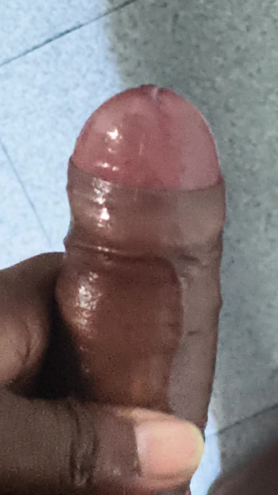 Navya ki gand ko dekh k oil massg aur muth mara bathroom me