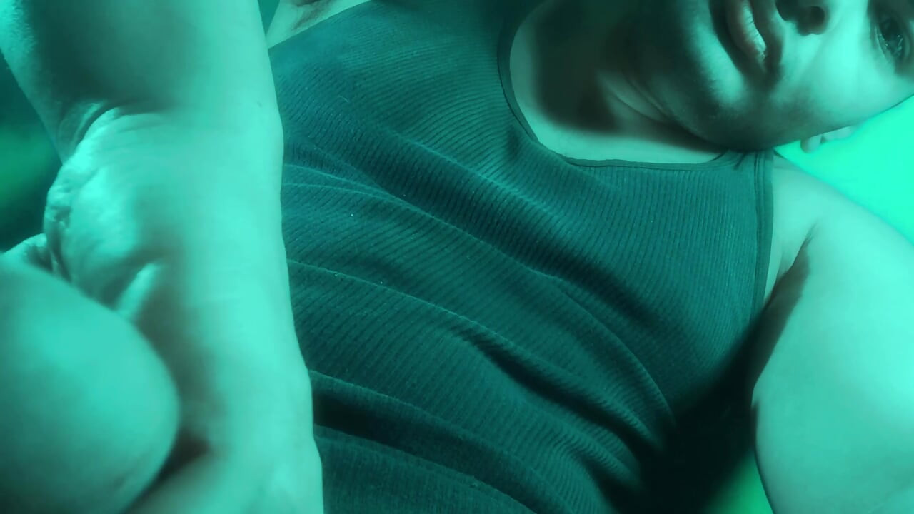 Number One - Masturbation Up Close - Until Finish - Green