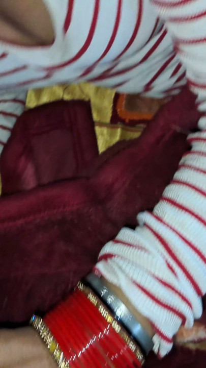 bhabhi ne devar ke saath kiye maze jab hasband duty pe the | Clip 1