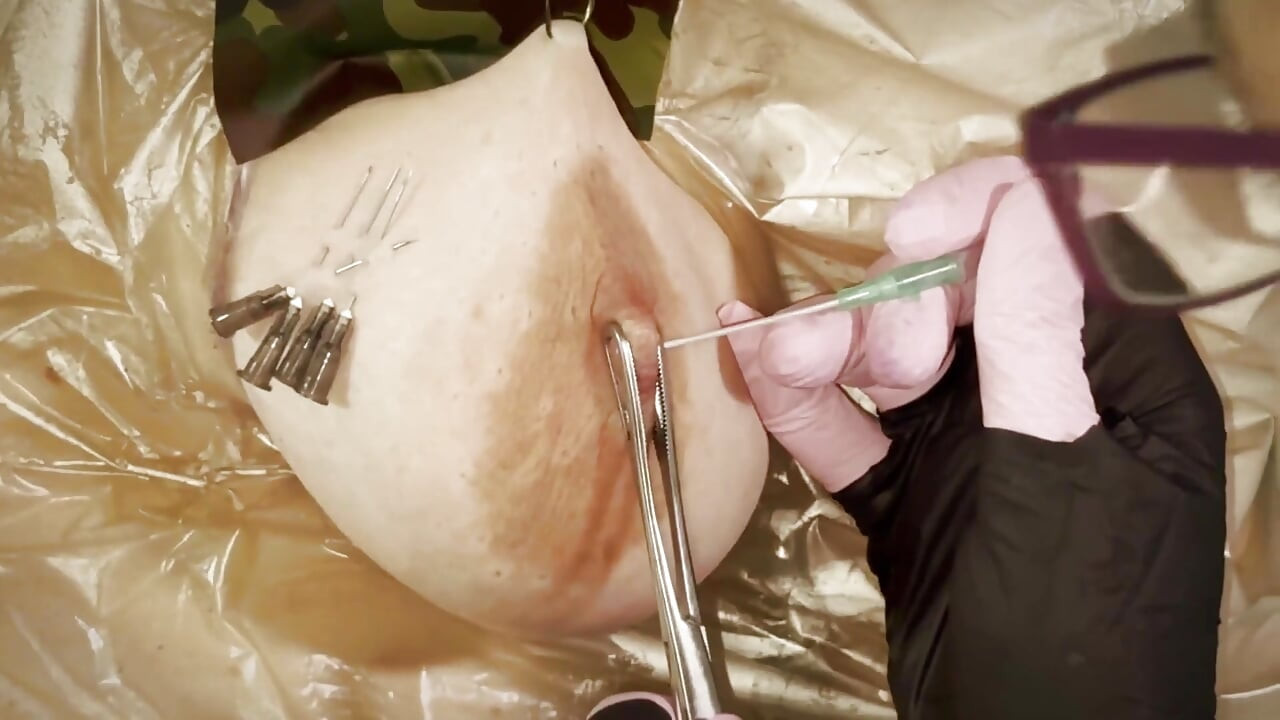 Dominatrix Mistress April - Kts Piercing