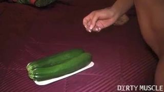 Leena - veggie sex