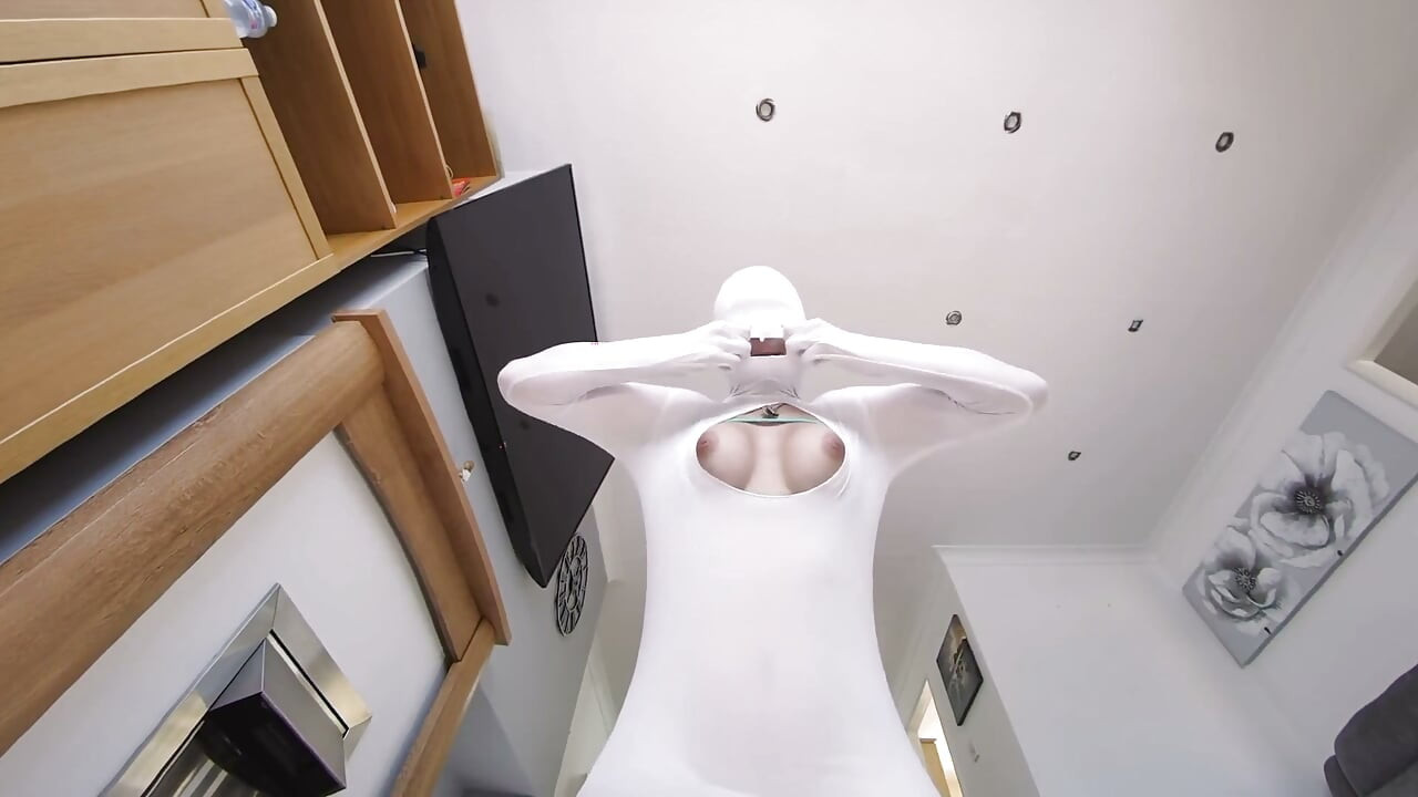 Senhora misteriosa - sentando na cara mistério