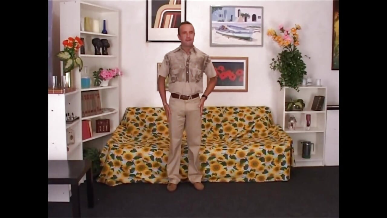 Великий жорсткий член ззаду!