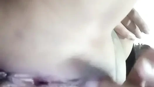 playing my pussy after lunch