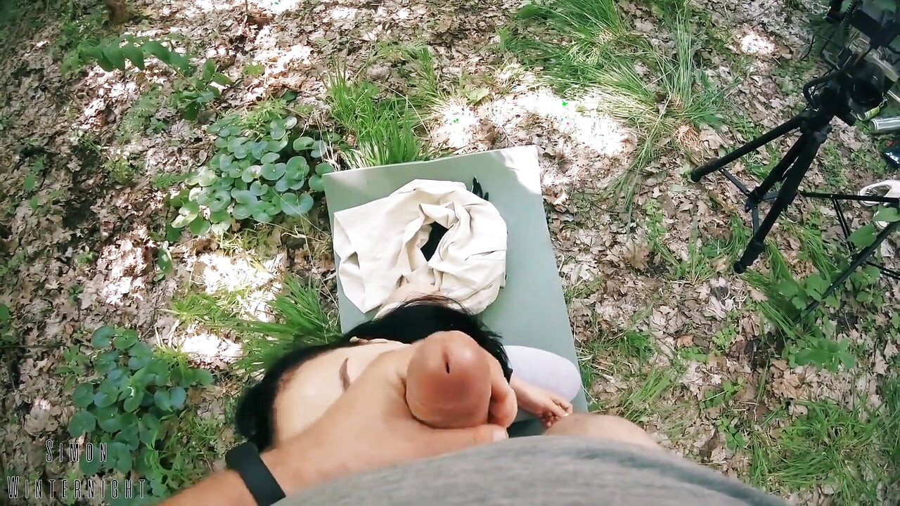 Nos bastidores com Black Lynn - uso gratuito em pov ao ar livre facial maciço (vídeo freeuse)