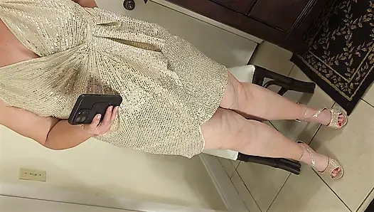 Boşal ve senin için büyük şişman sulu bacaklarımı açmamı izle - boşalmamaya çalış