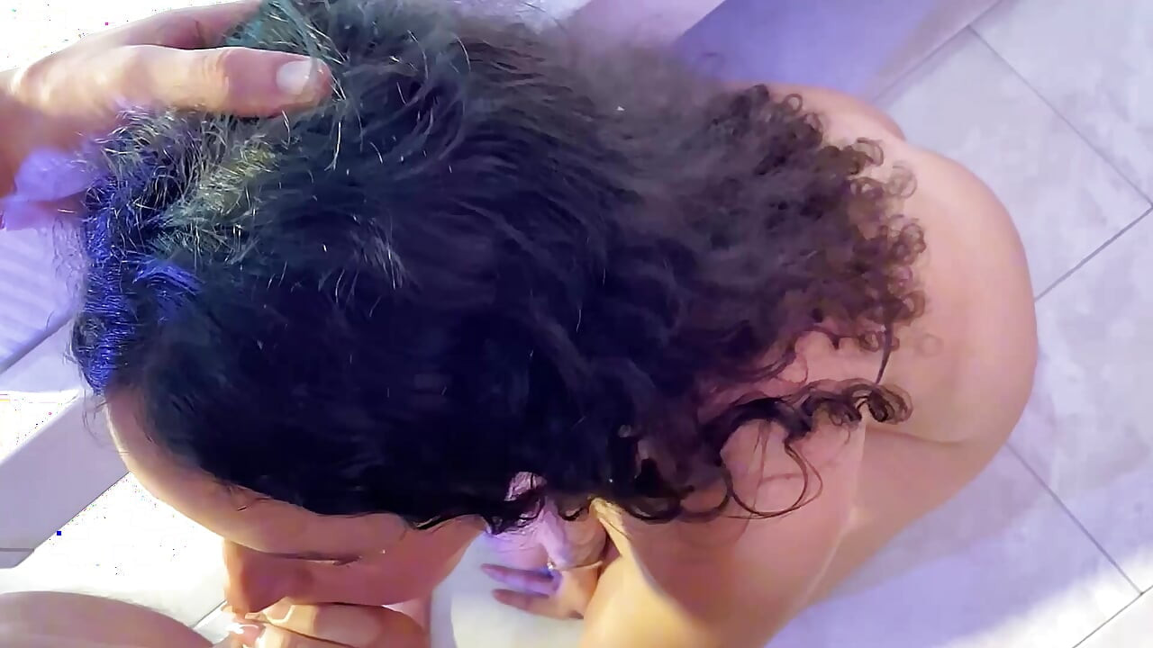 Soțul tău sună oricum, urmează-mă, suge pula