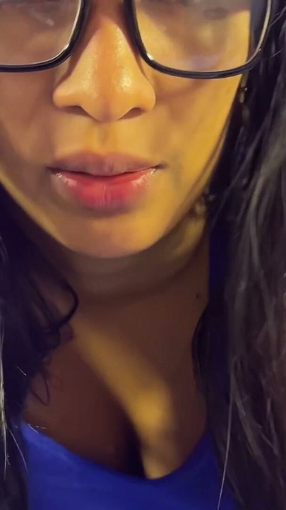 Busty stepmom wants to get pregnant and seduces stepson to get fill her pussy | Clip 2