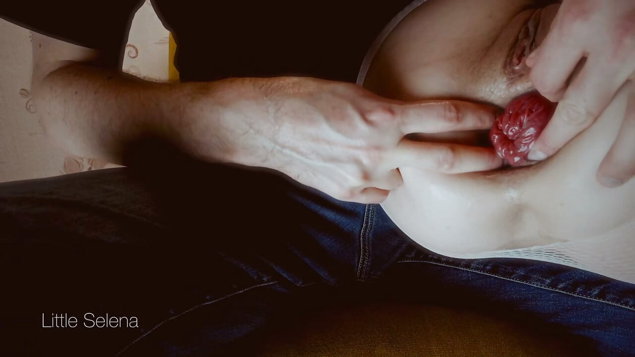 Anal fisting of a very beautiful ass