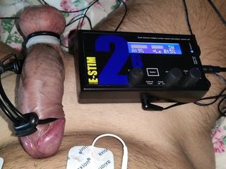 Electro estim 2b, contractions du pénis