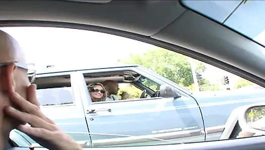 Wunderschöne saftige cameltoe von mädchen pulsiert weit offen für fette stange boink es