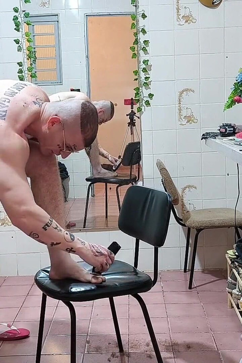 Shaving Legs, Groin and Thigh