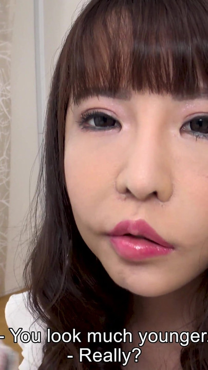 Aya Is a Lonely Shop Girl Who Loves to Go to Cat Cafes