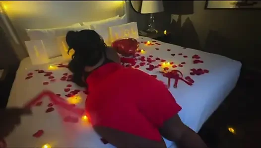 2026 valentinstag mit großem hintern