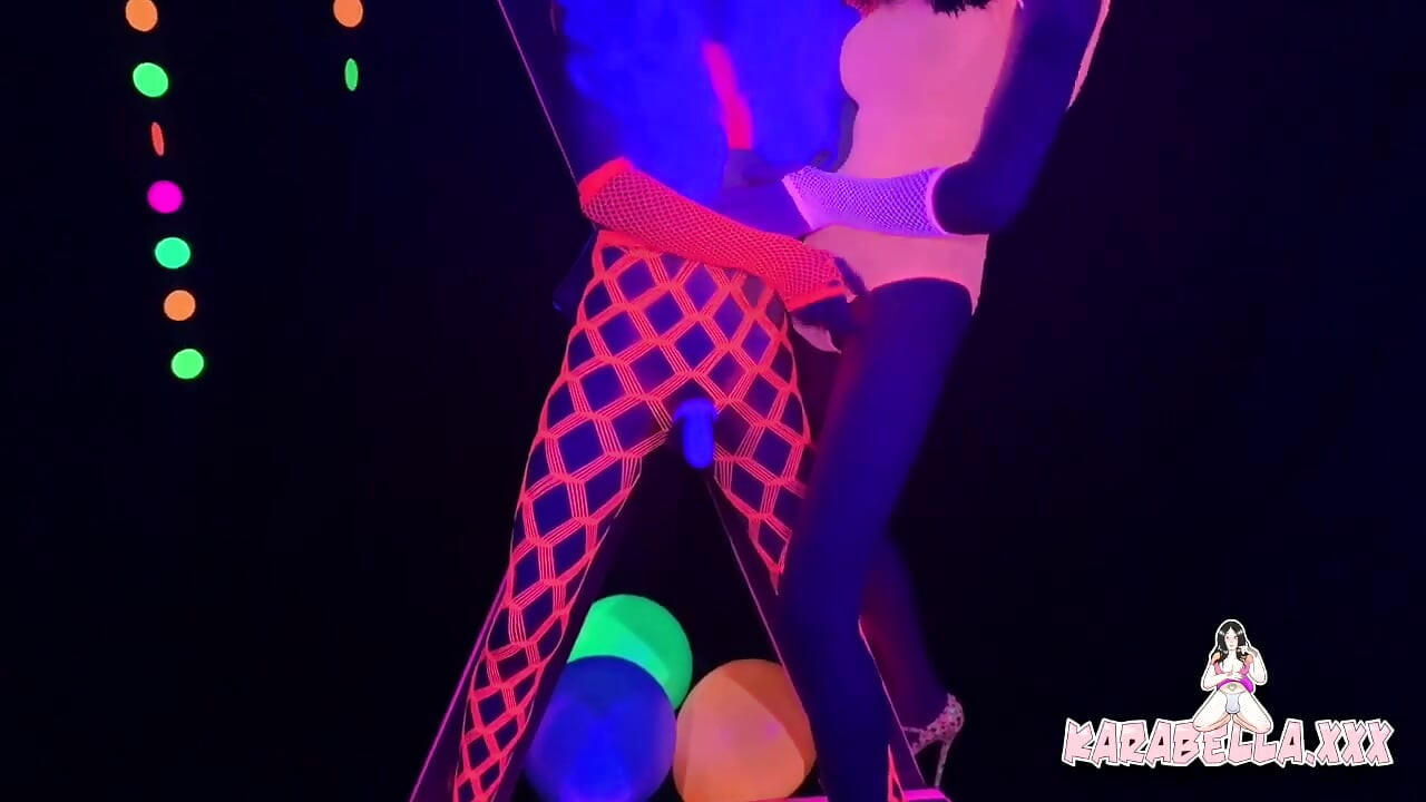 Neon Cream Dream