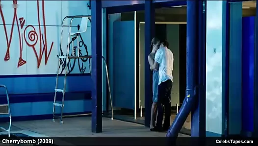 Celebrity Kimberley Nixon Wet Lingerie & Sexy Movie Scenes