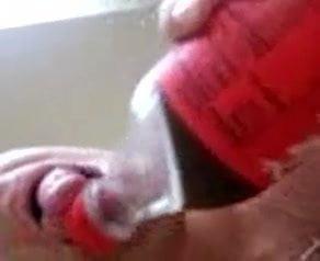 coke bottle cont