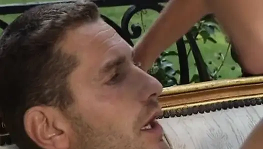 Mega heiße deutsche puppen, die große schwänze in analorgie teilen