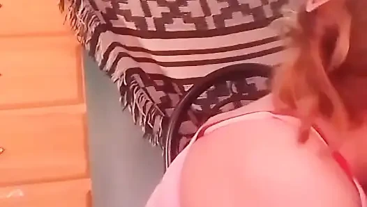 Medi kontolku saat lagi di webcam
