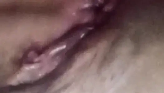 Cewek itu suka banget ngeliat kontol besarku