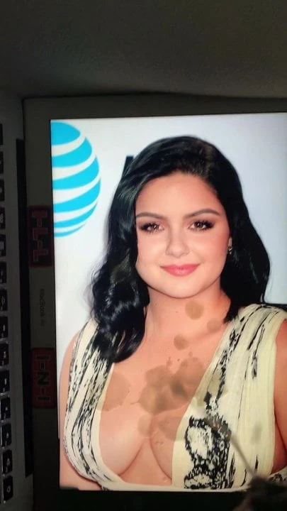 Ariel Winter tit cumtribute
