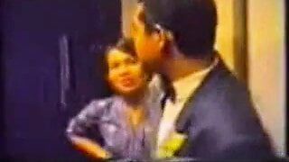 Малайский - секс-видео малайзийской стюардессы 1