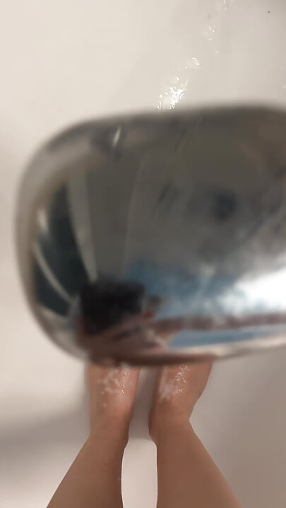 Мытьё грязных ног