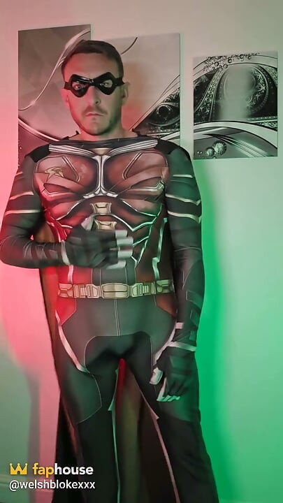 Horny Hero to Ruin Your Hole