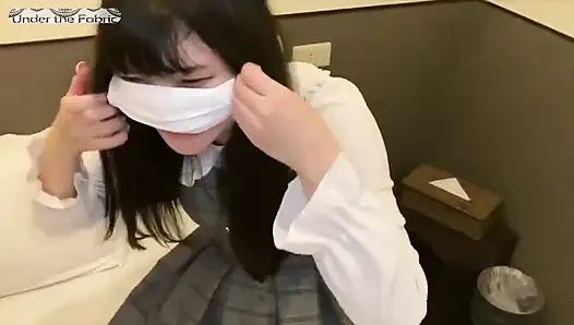 Cfnmheat dengan mantan pembantu?style cantik, patuh dan berpakaian lengkap dalam permainan sensual