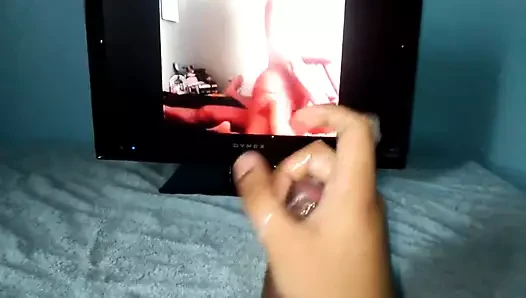 Deakonfrost videosuna mastürbasyon yapıyor