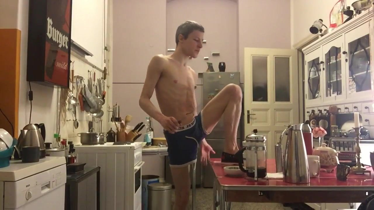 TWINK IS ALWAYS HUNGRY FOR RAW COCK