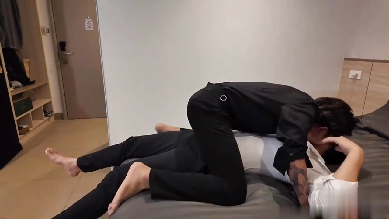 Sister's Hot BF Fucks Me Raw in Secret