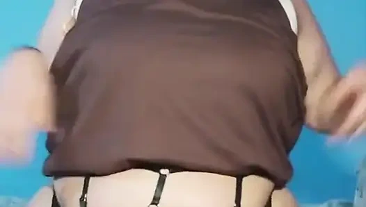 Ngentot teman ibu tirimu yang binal