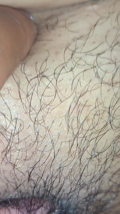 الجنس الشرجي مع أنين عميق