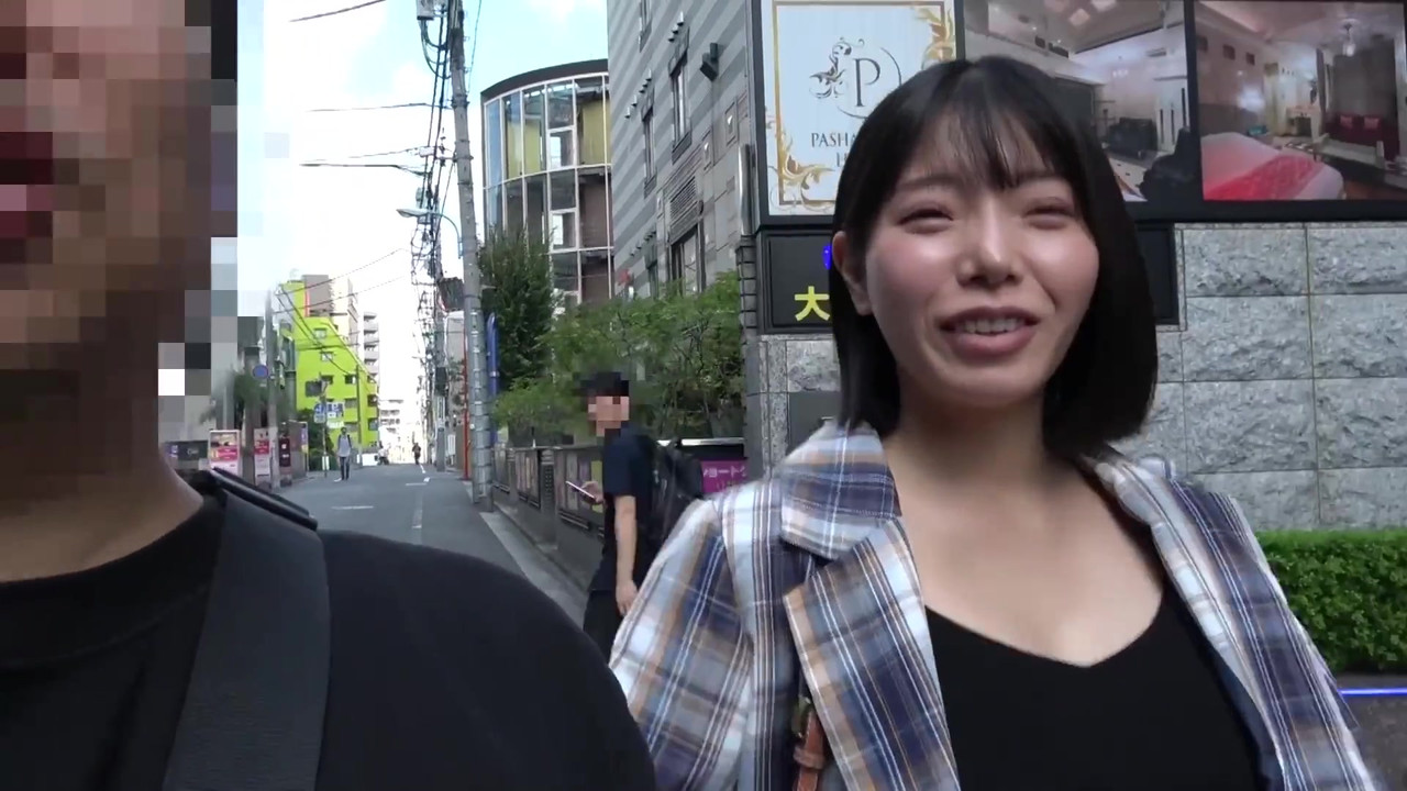 丰满的热爱原始的业余办公室女士