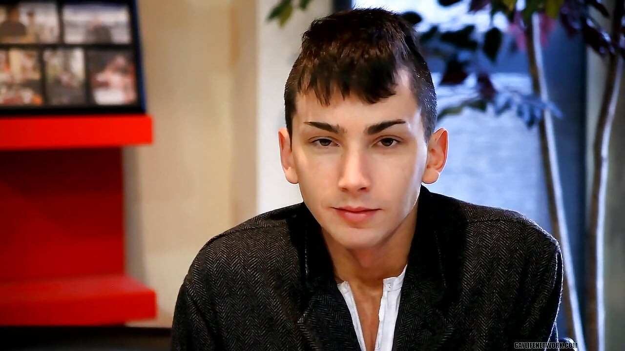 Skinny Twink Talks Work