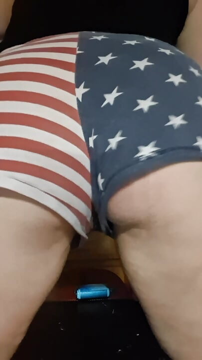 Ass shake drop 🤪