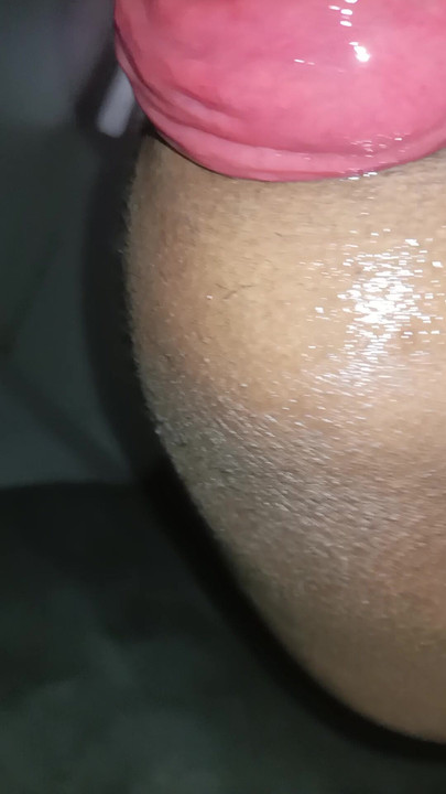 お尻の膨らみ
