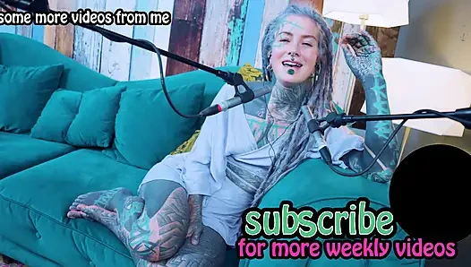 Я говорю о N - Необходимо - подкаст ASMR, SFW говорящая готесса худенькая девушка дред, татуированная модель татуированная девушка