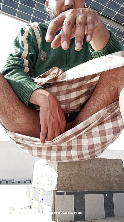 หนุ่ม Rajasthani อินเดียโชว์ช่วยตัวเองและดูดโชว์กับเพื่อนบ้านและเจ้าหน้าที่กองทัพโดนดูดควย