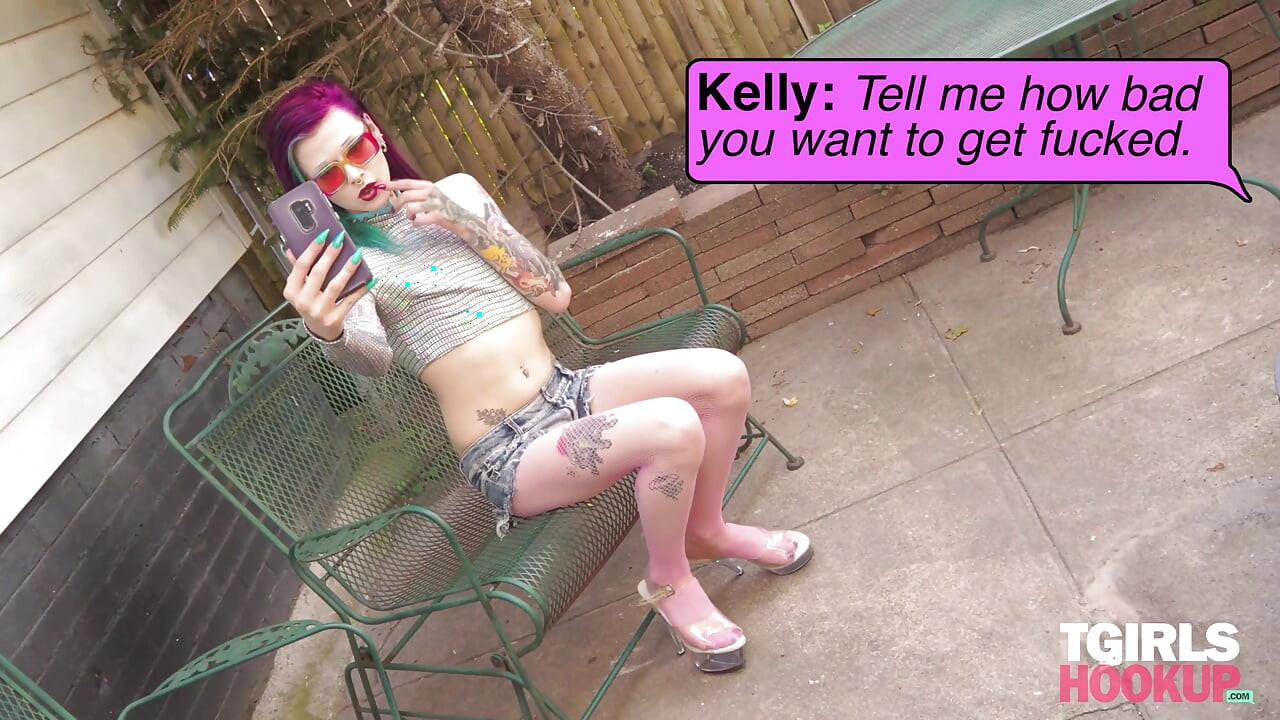 Raver Girl Needs Her Cock Fix