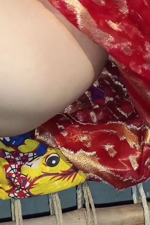 Desi shadishuda Cauple nait hanimoon poorn masti vidiyo